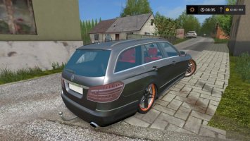 Mercedes-Benz E350 Black FS17