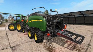 John Deere and Case IH square baler FS17