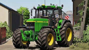 John Deere 7010 Series FS22