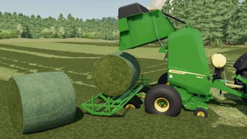 John Deere 561R Baler & Accumulator FS22