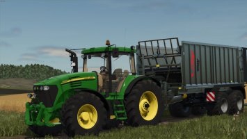 John Deere 7020