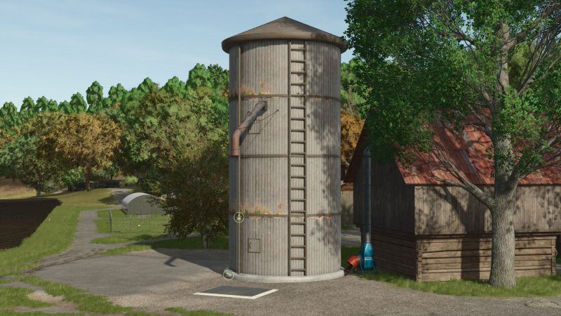 Old farm silo FS25