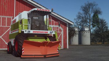 Claas Dominator Snowbine