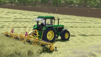 New Holland tedders and windrowers FS25