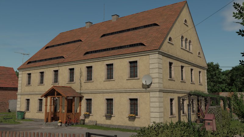Gabled Farmhouse FS25